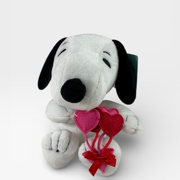 Hallmark Other - Hallmark Peanuts Snoopy Valentine Felt Hearts Small 6" Plush New With Tag
